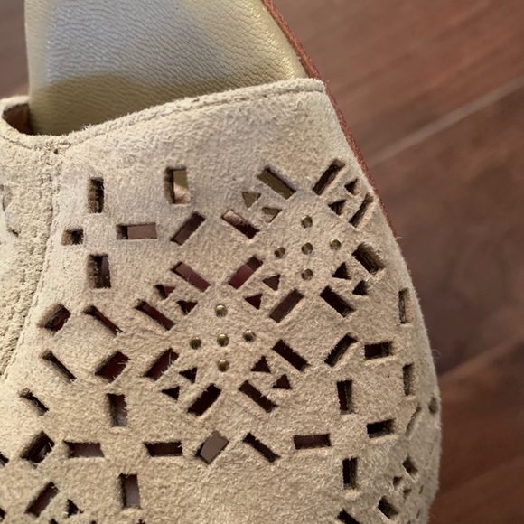 JOIE suede wedges - Picture 2 of 8